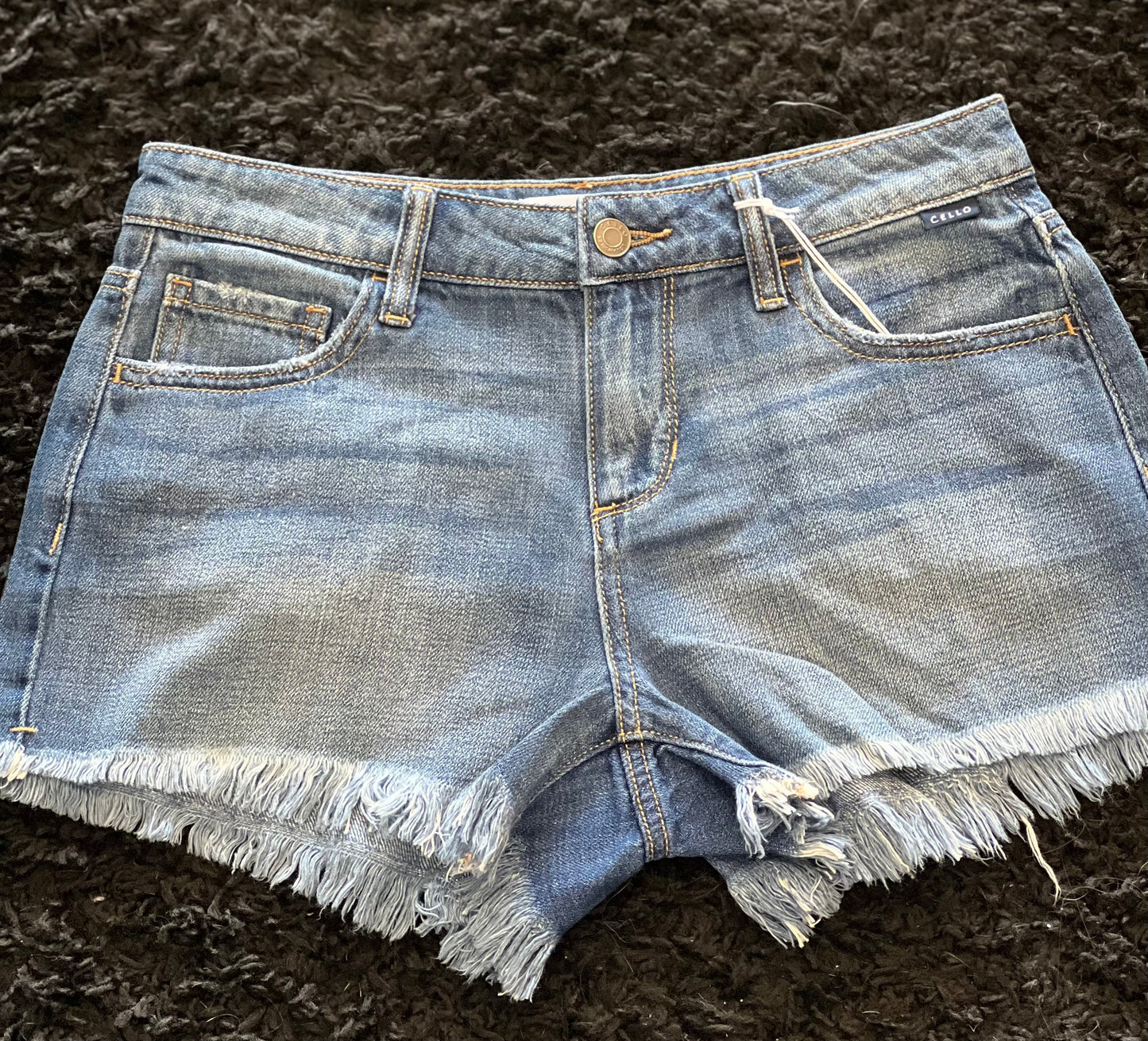 Mid Rise short